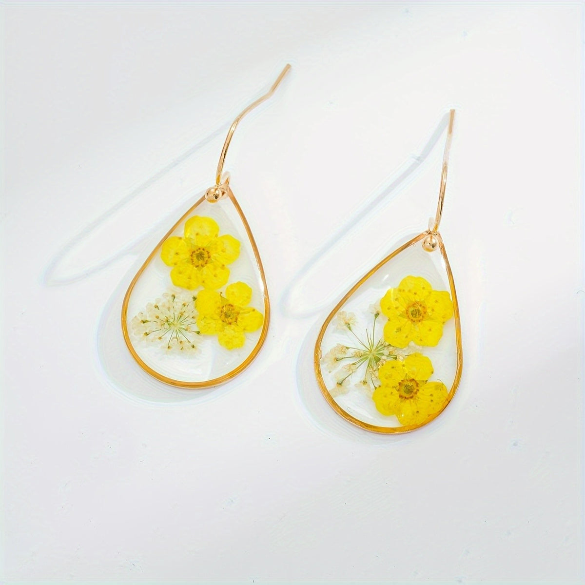 Pressed Flower Teardrop Earrings
