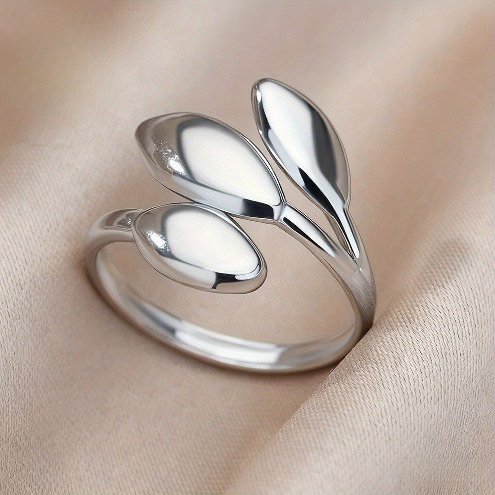 Triple Leaf Open Ring
