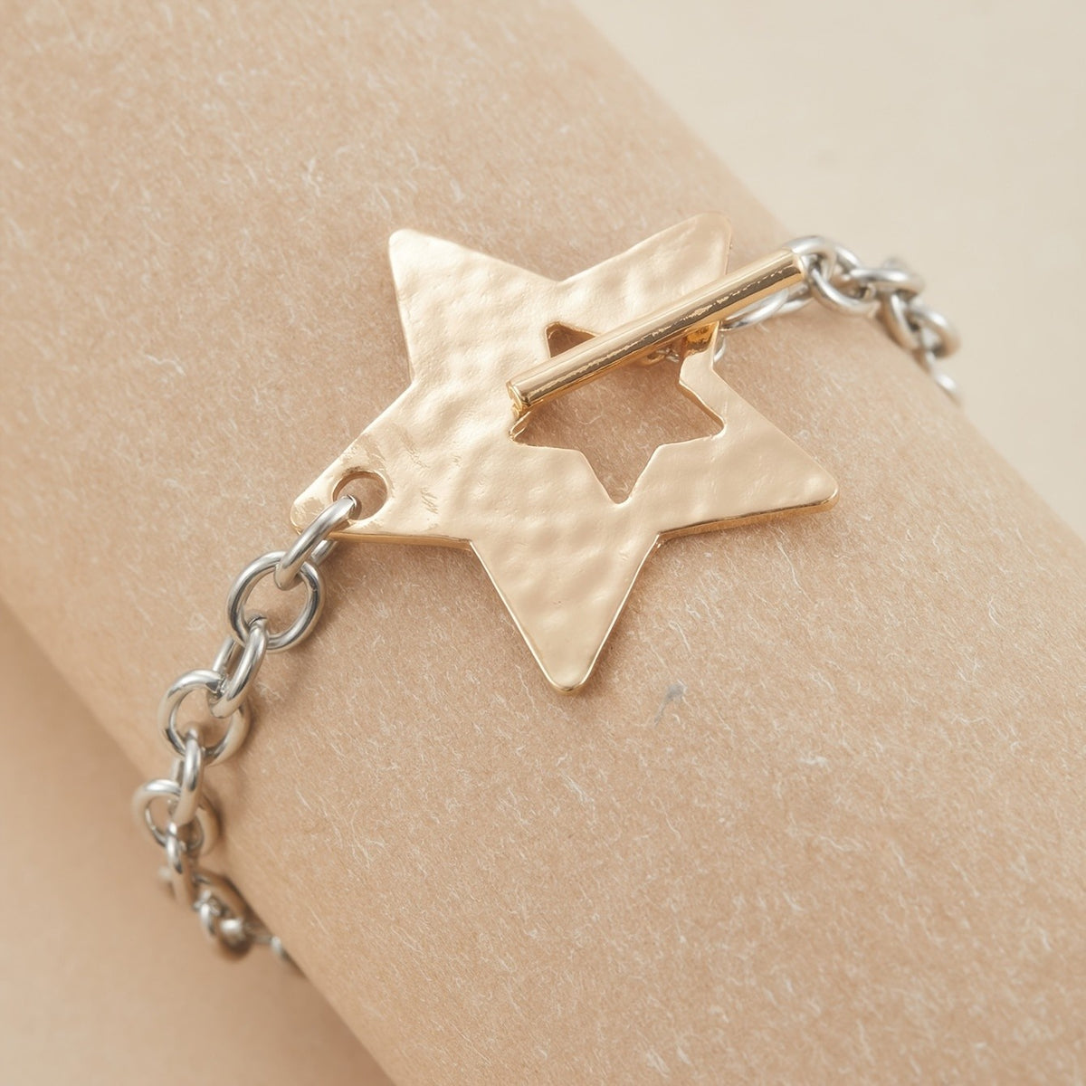 Hammered Star Cutout Bracelet