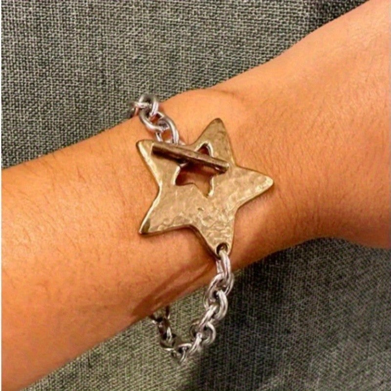 Hammered Star Cutout Bracelet