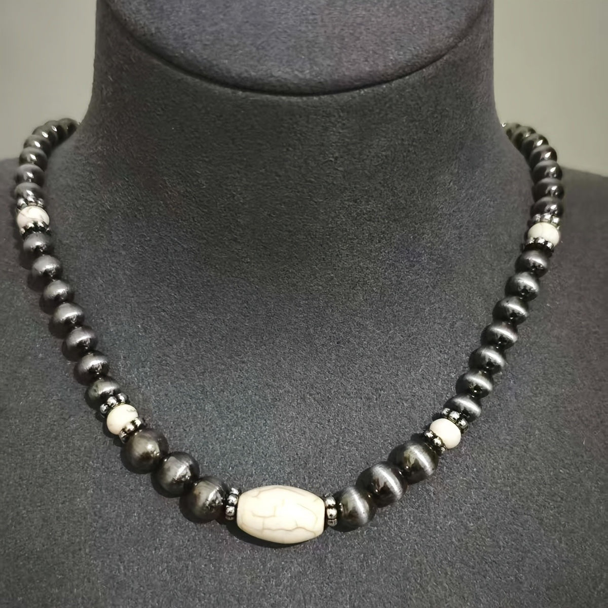 Turquoise Oval Bead Necklace