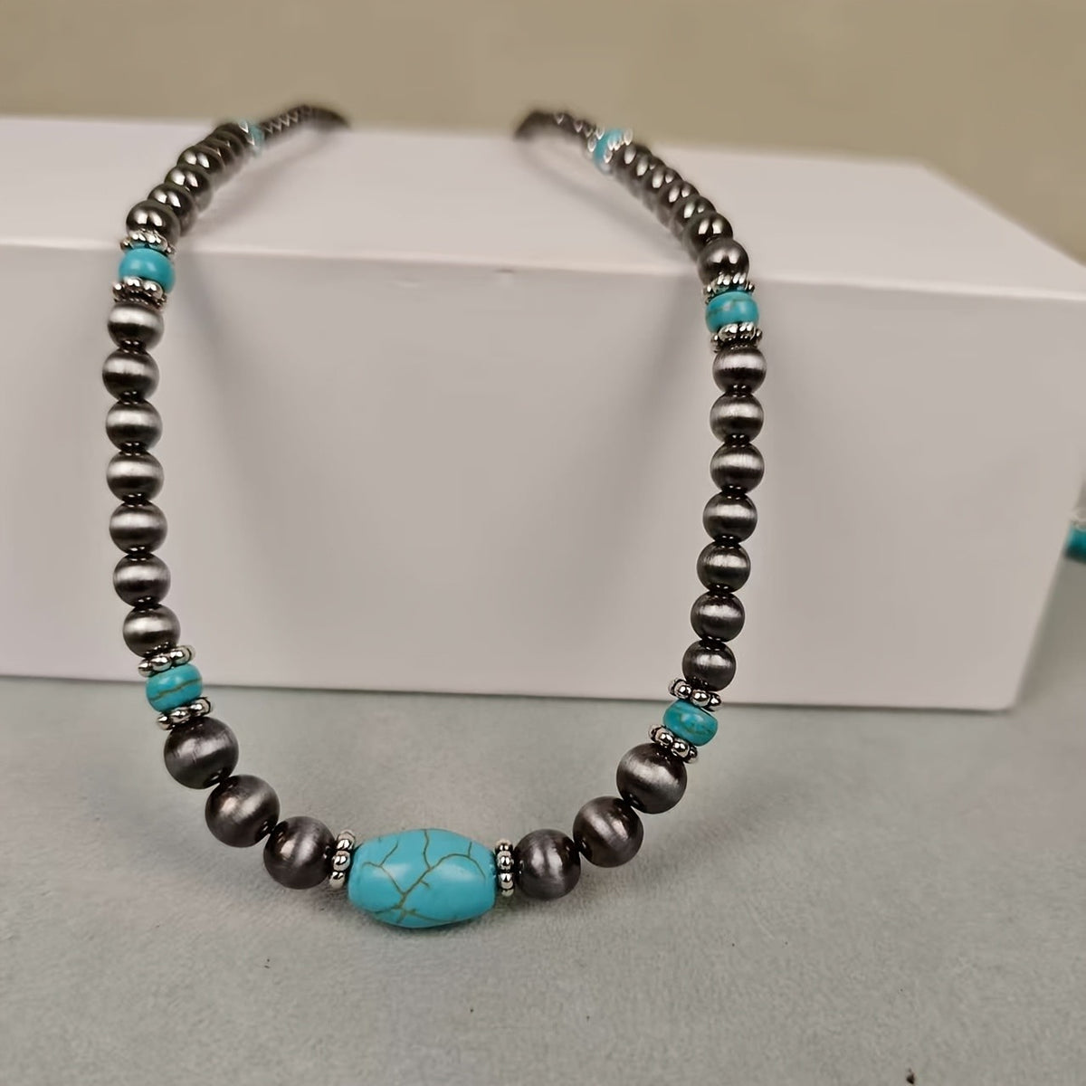 Turquoise Oval Bead Necklace