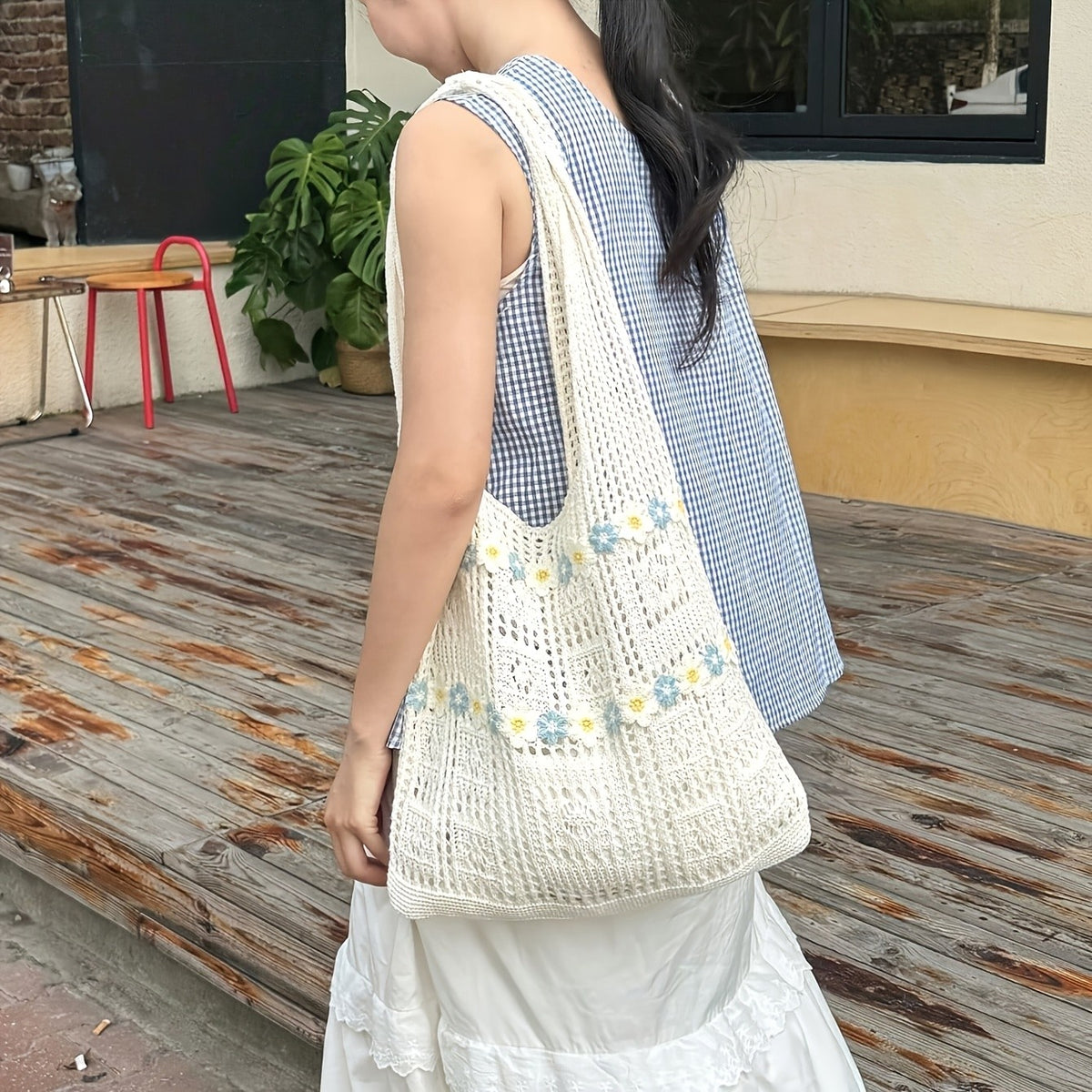 Blue Daisy Crochet Tote Bag