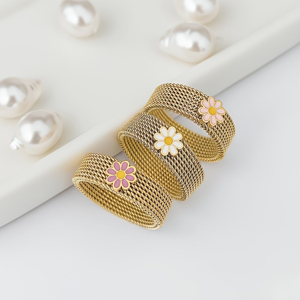 Enamel Flower Mesh Ring