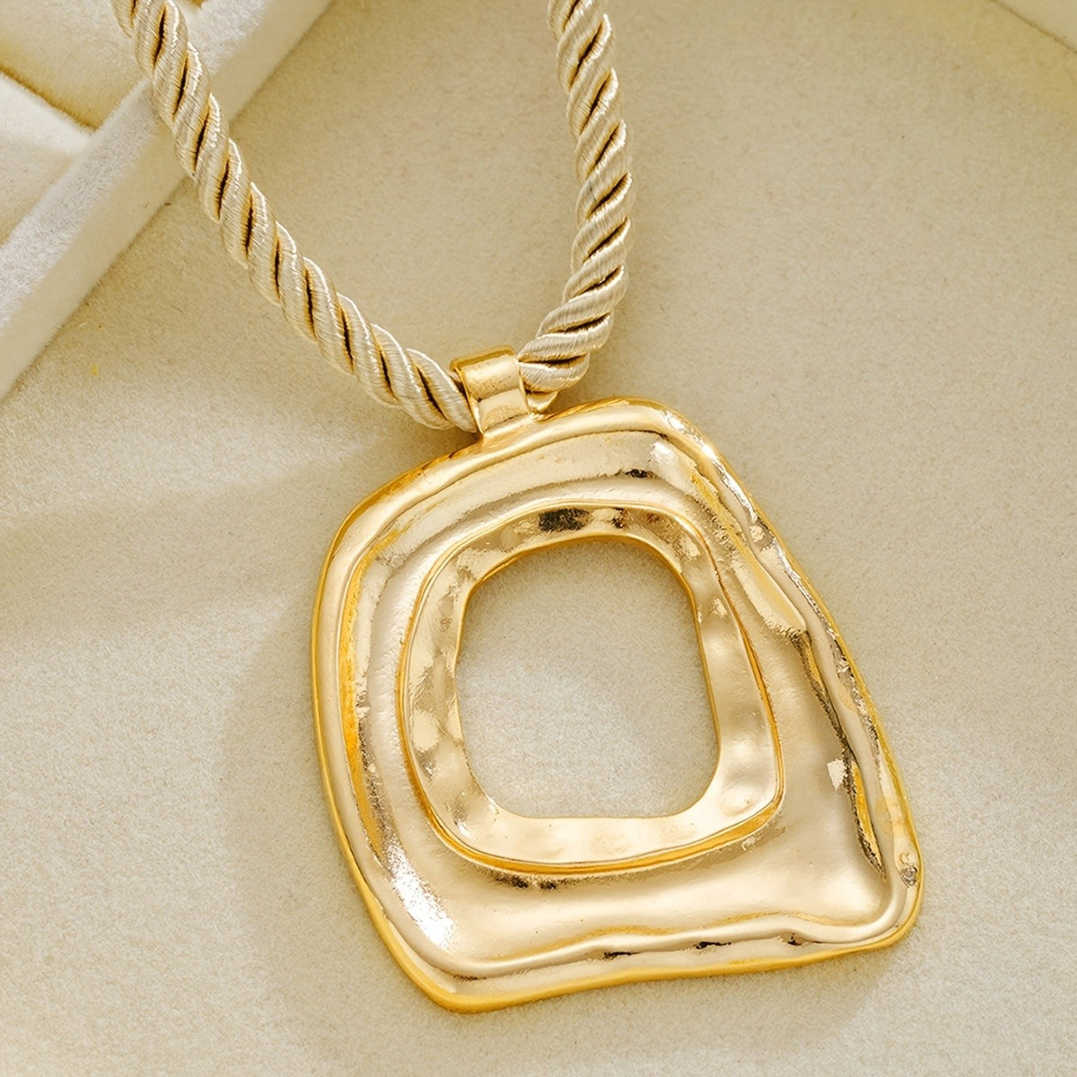 Organic Open Frame Rope Necklace