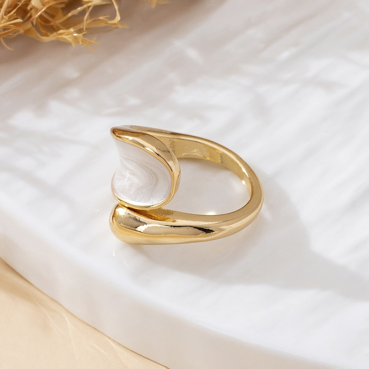 Swirl Open Ring