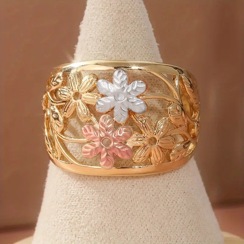 Multicolor Floral Openwork Ring