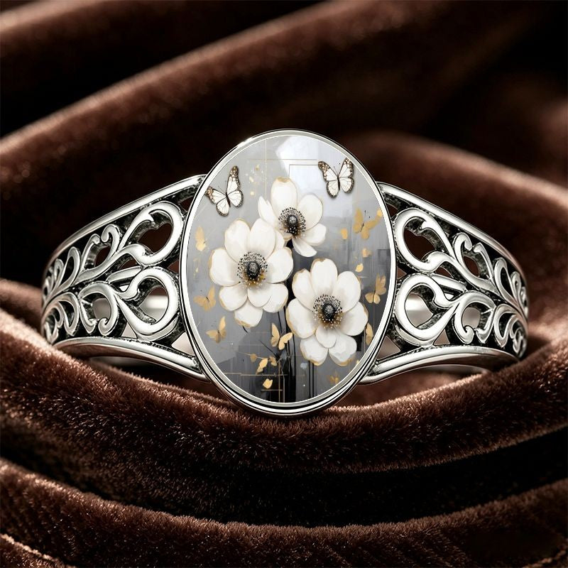 White Floral Oval Statement Ring