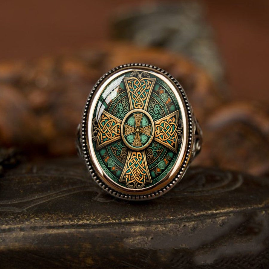 Green Celtic Cross Oval Ring