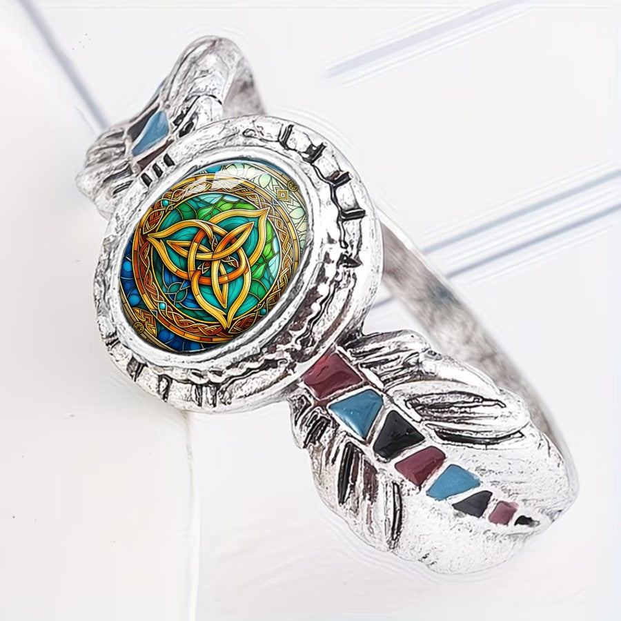 Triquetra Feather Oval Ring