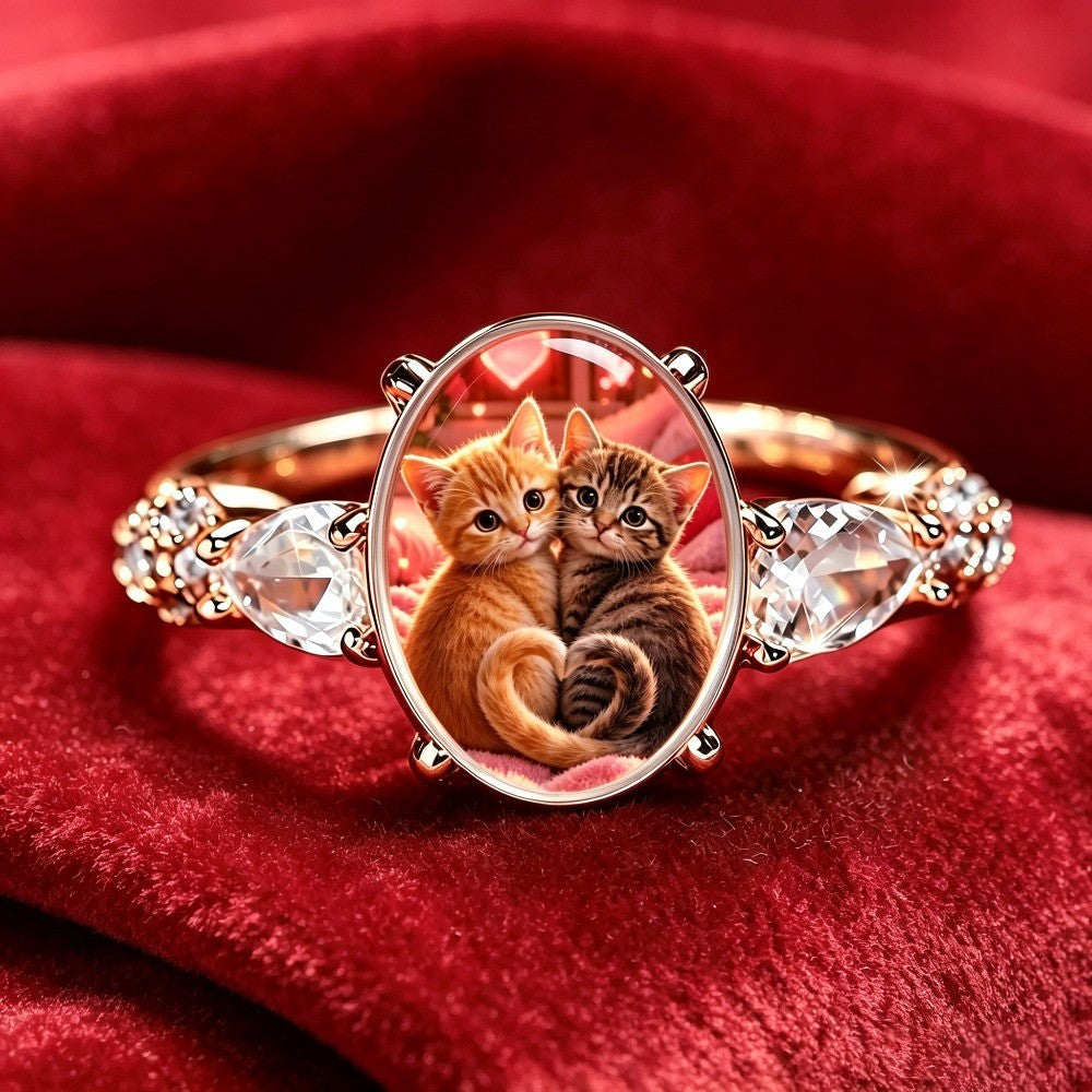 Twin Cats Oval Ring