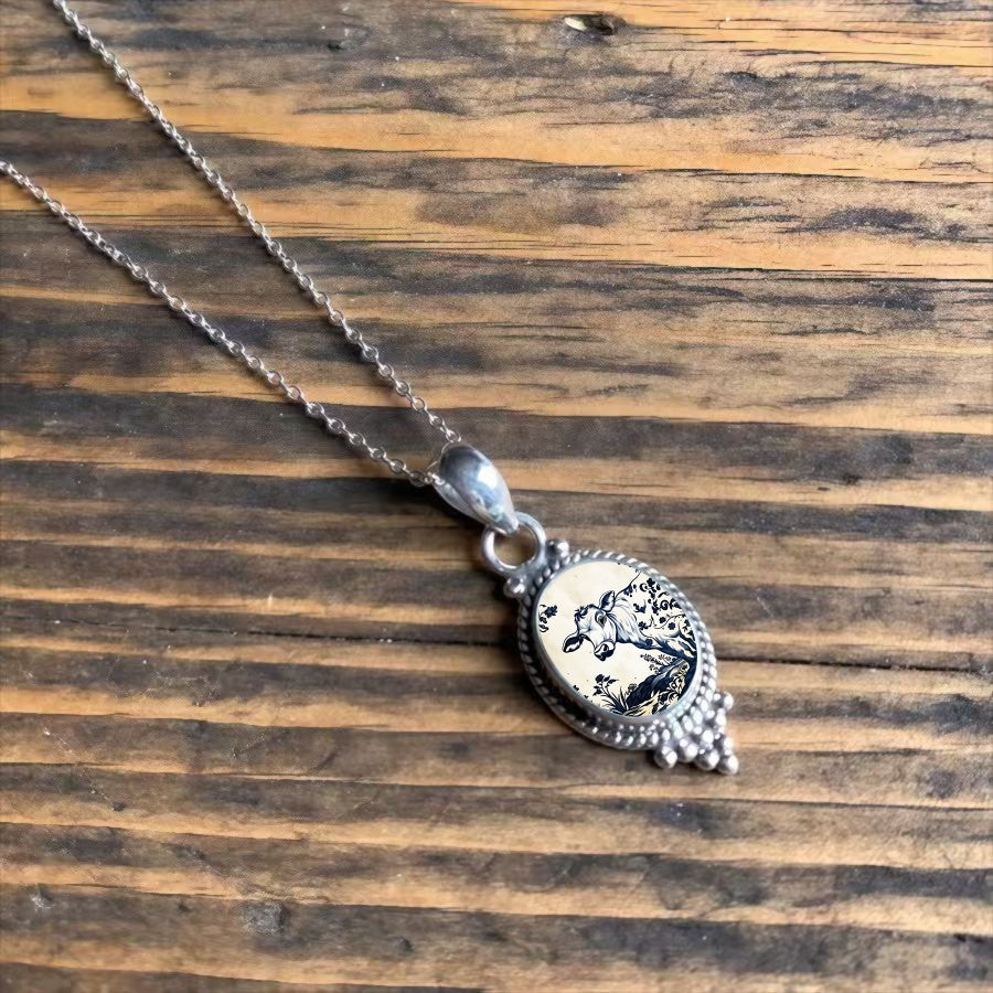 Cow & Calf Oval Pendant Necklace
