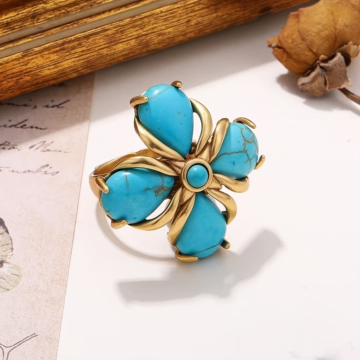 Green Clover Flower Ring