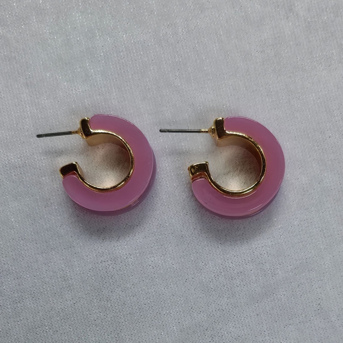 Marbled C-Shape Earrings
