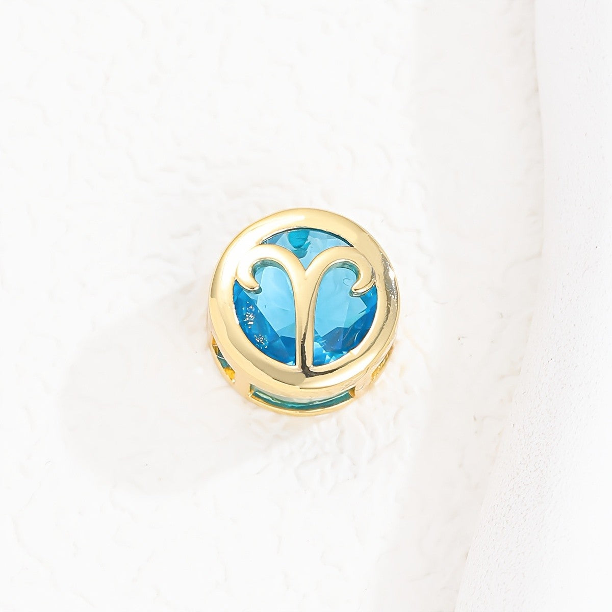 Zodiac Sign Coin Pendant Necklace
