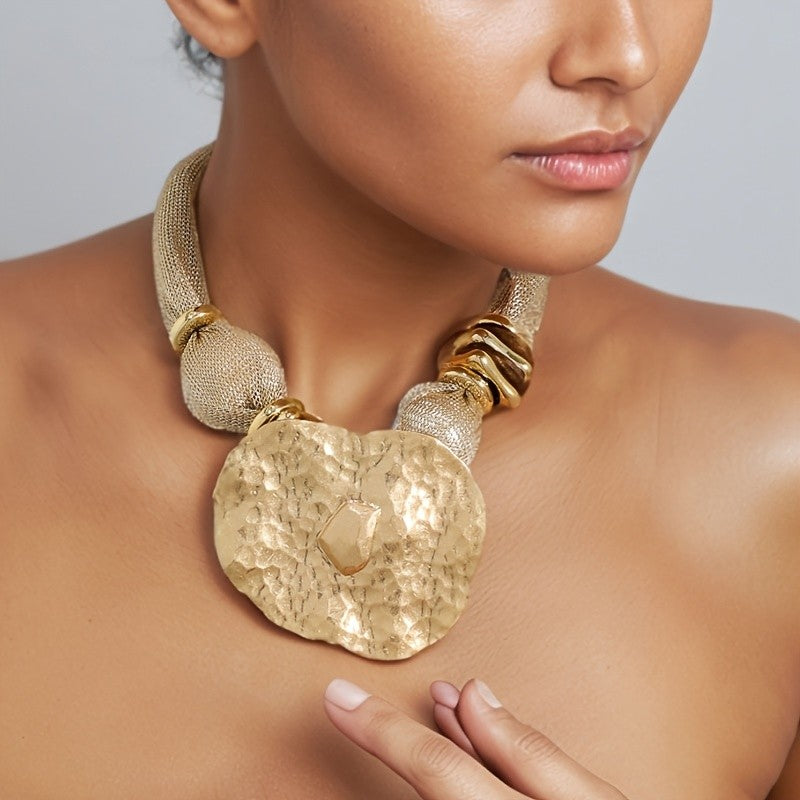 Hammered Heart Mesh Necklace