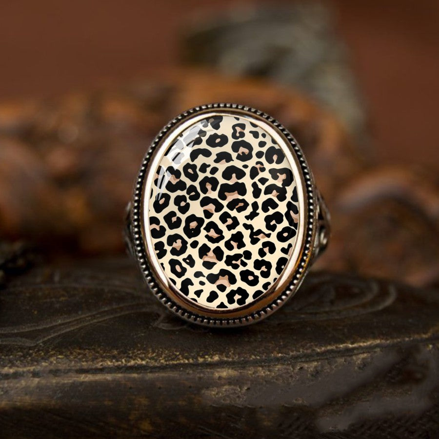 Leopard Print Scrollwork Oval Ring