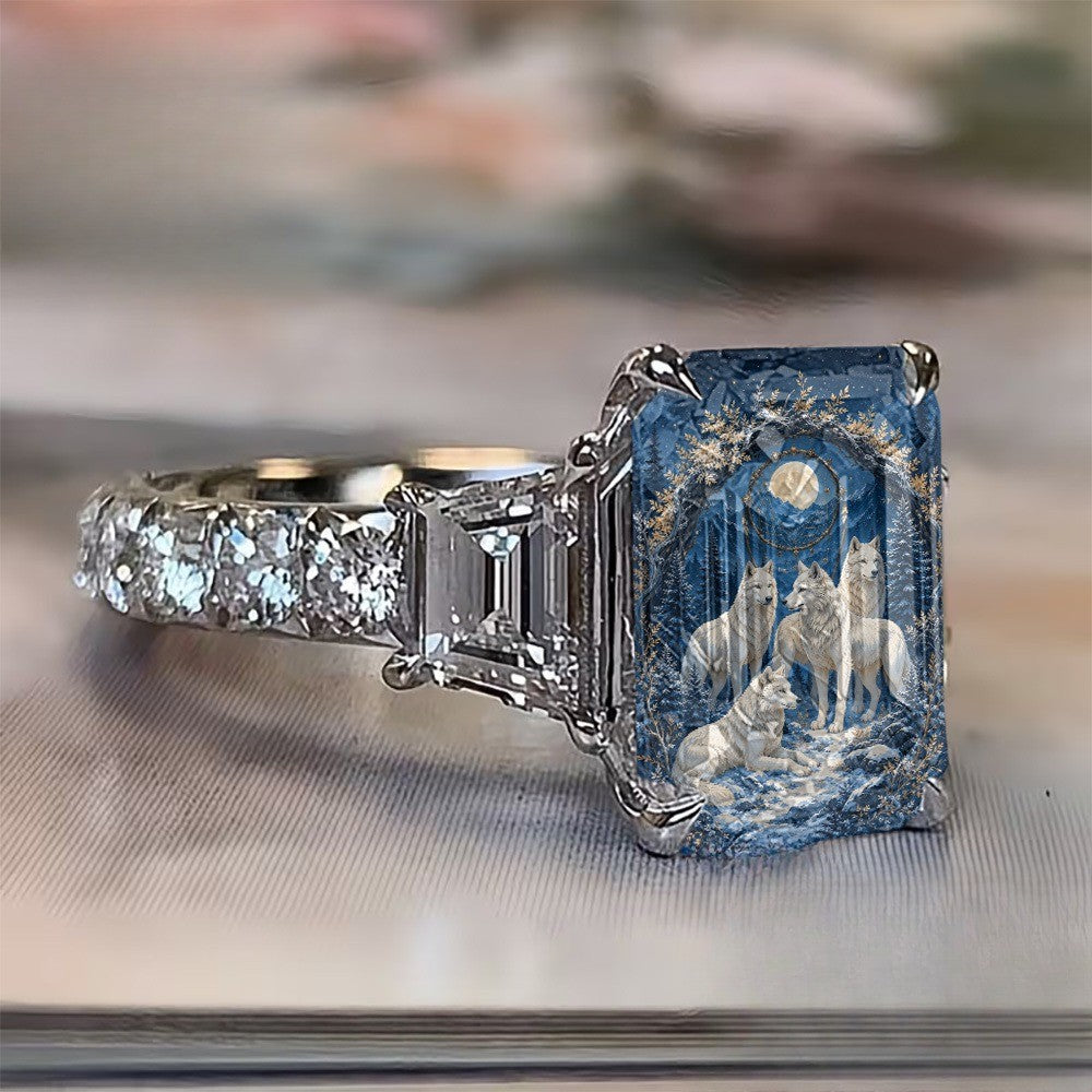 Winter Wolf Square Ring