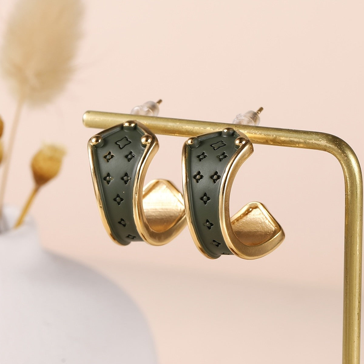 Dark Green Star Pattern C-Shaped Earrings