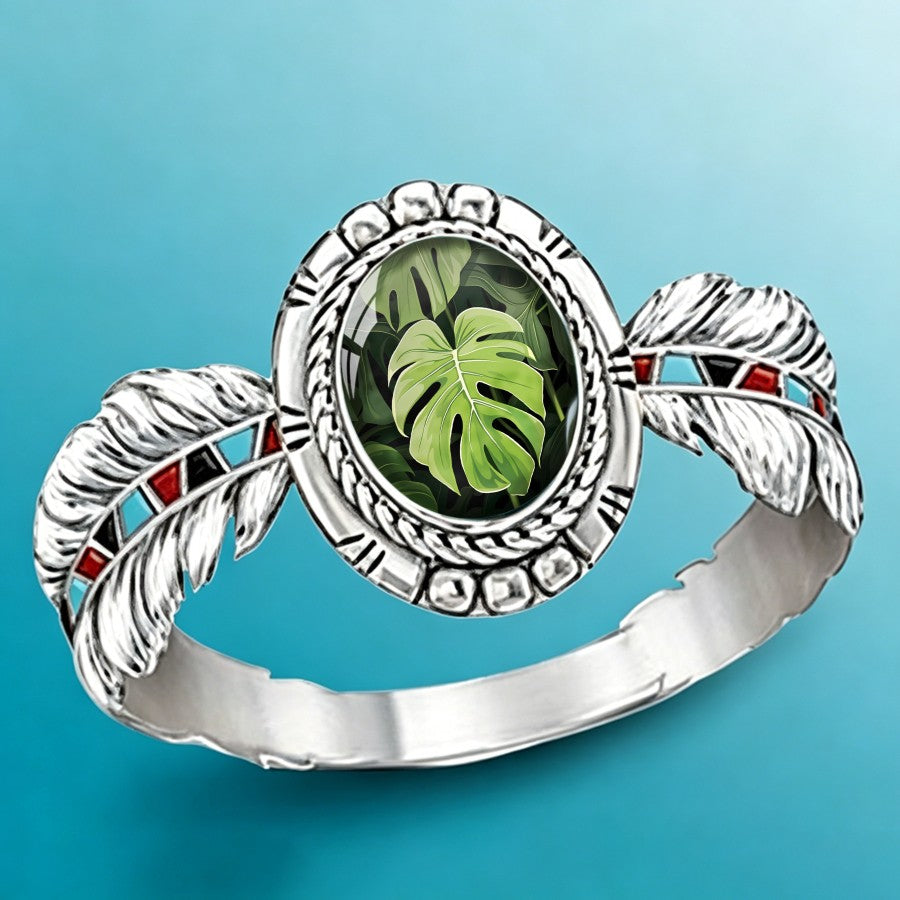 Monstera Leaf Oval Ring