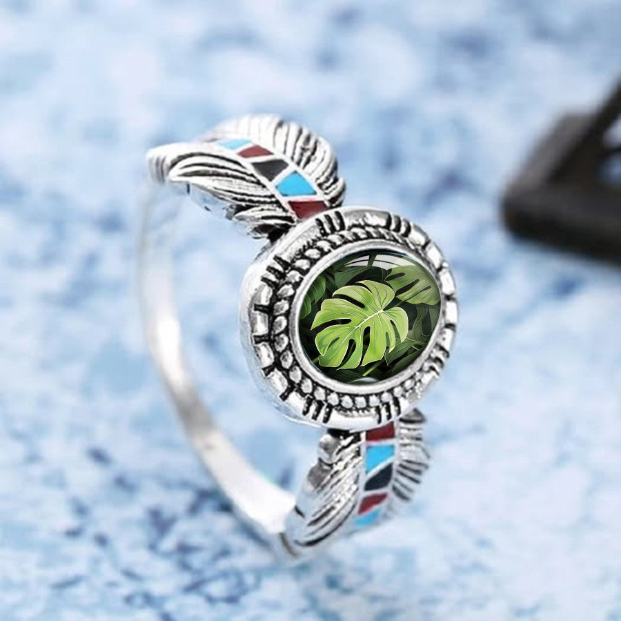 Monstera Leaf Oval Ring
