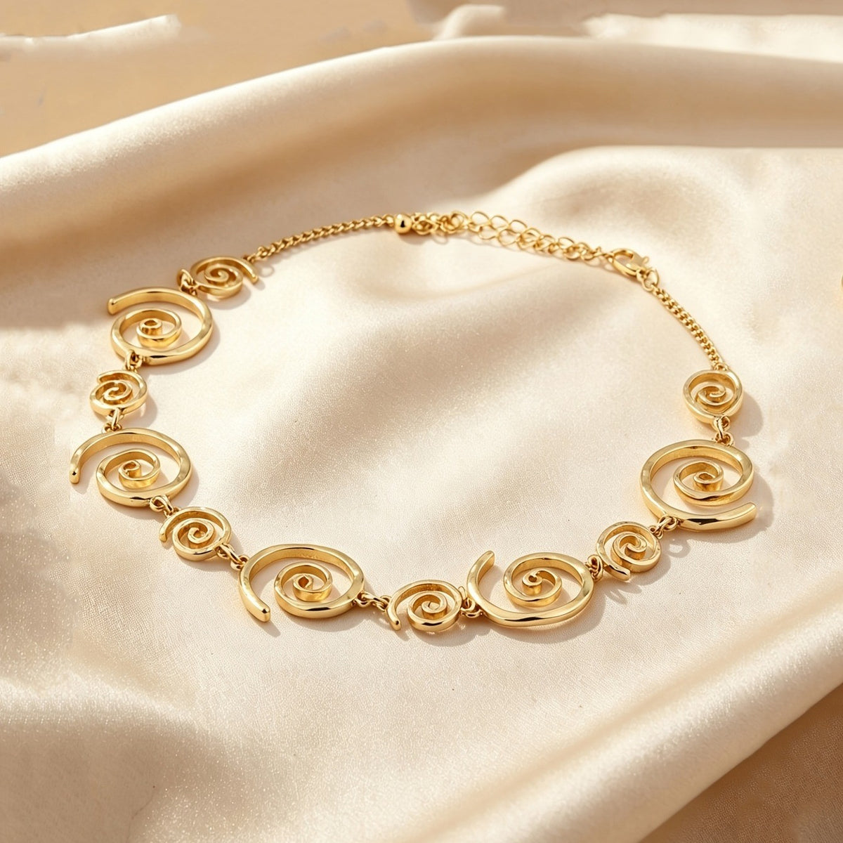 Gold Swirl Link Necklace