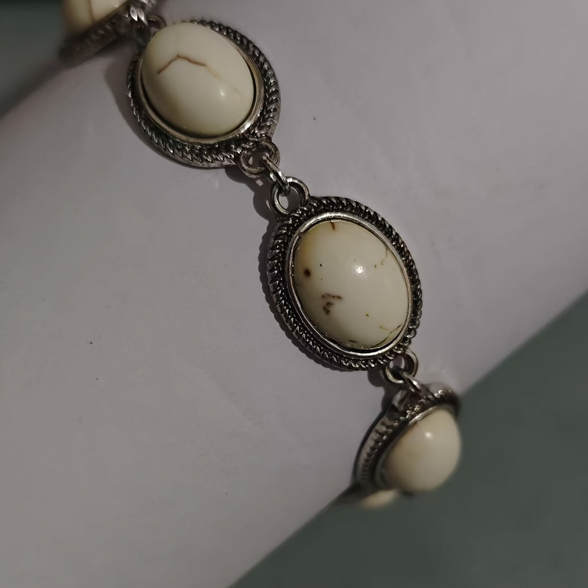 Oval Turquoise Link Bracelet