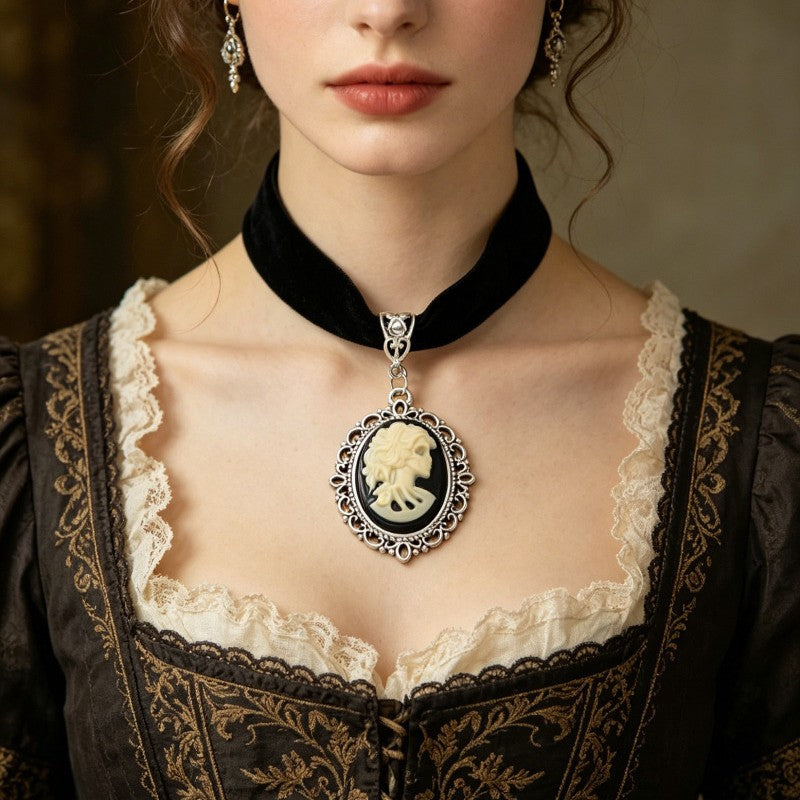 Gothic Skull Cameo Choker Necklace