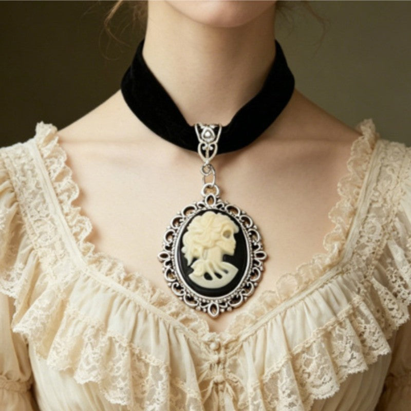 Gothic Skull Cameo Choker Necklace