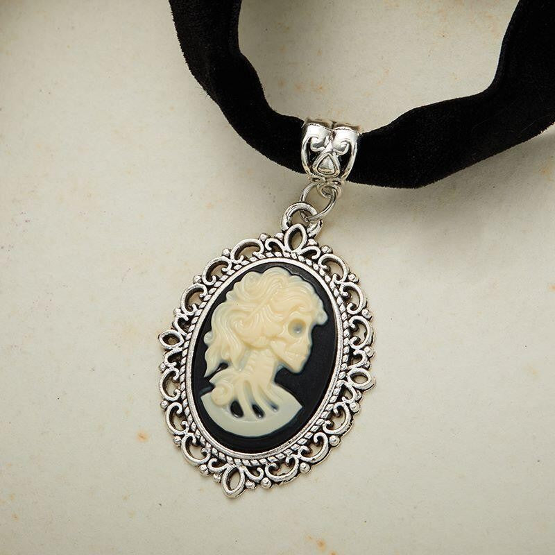 Gothic Skull Cameo Choker Necklace