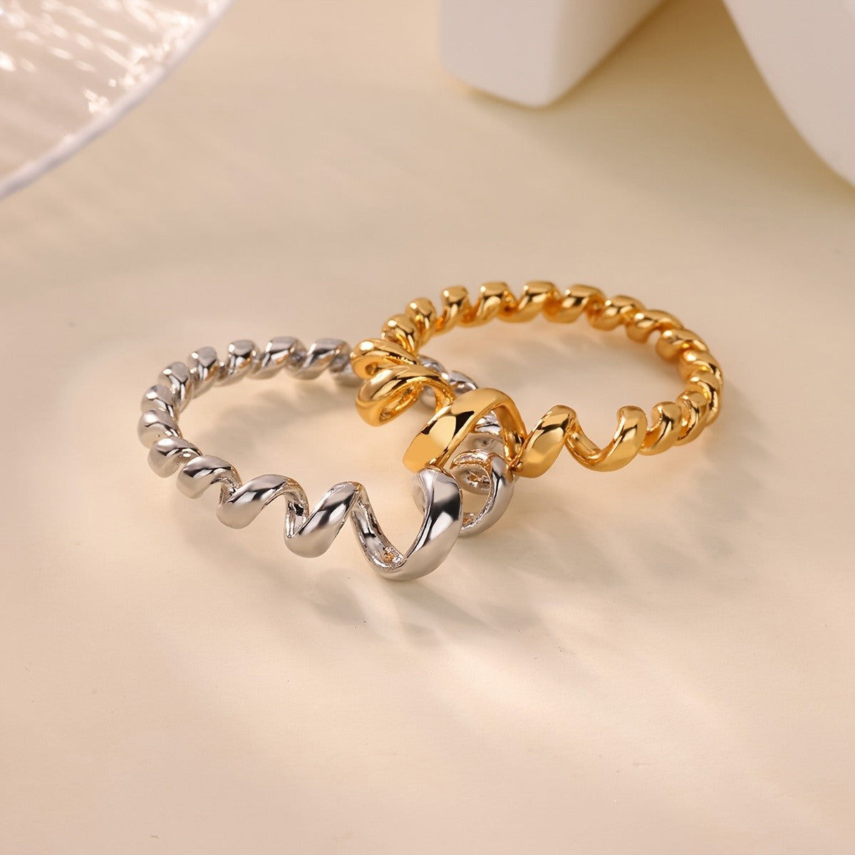Spiral Wave Ring