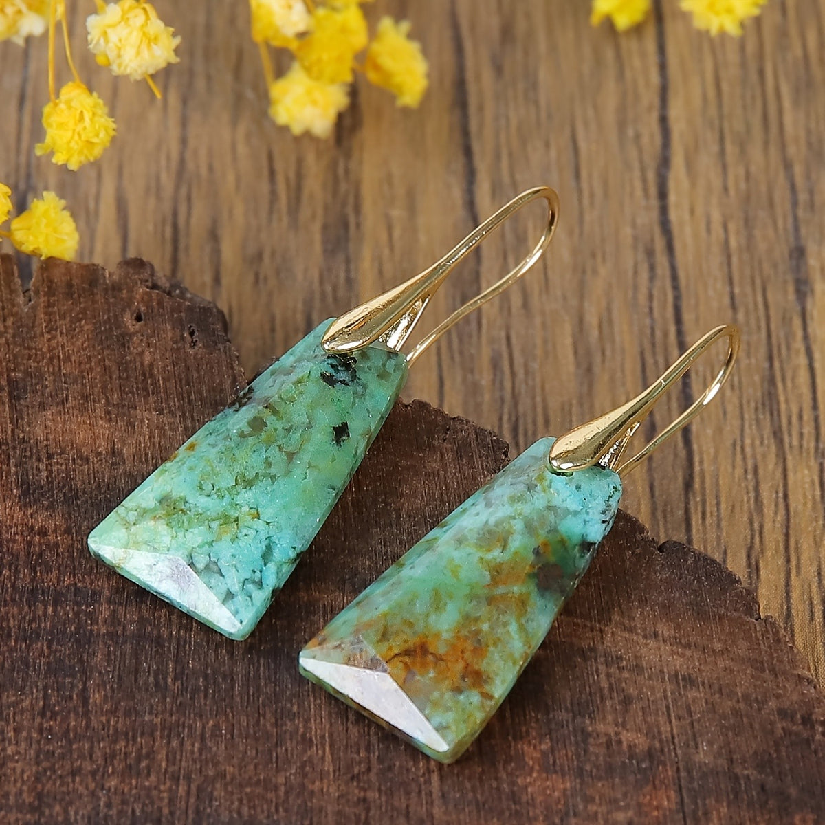 Green Stone Trapezoid Earrings