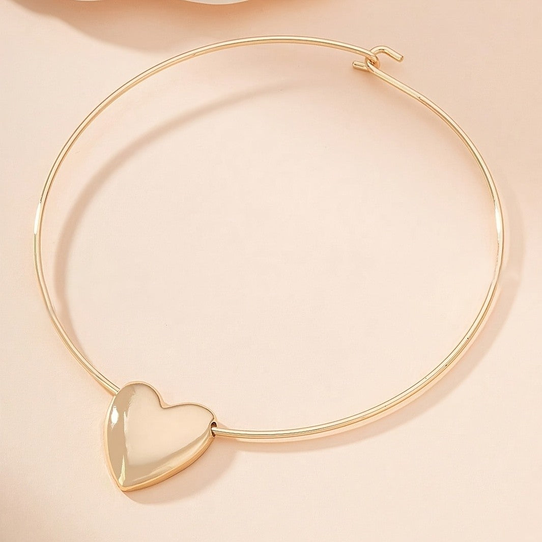 Polished Heart Collar Necklace