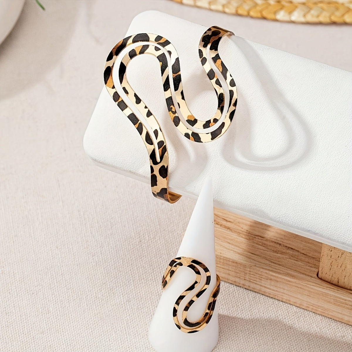Leopard Twist Bracelet & Ring Set