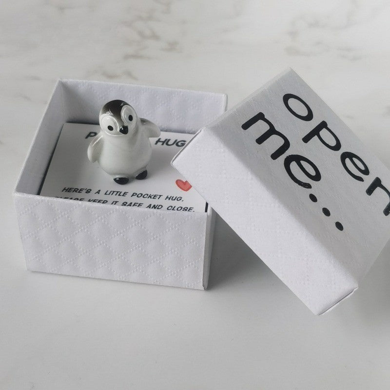 Pocket Hug Penguin Box