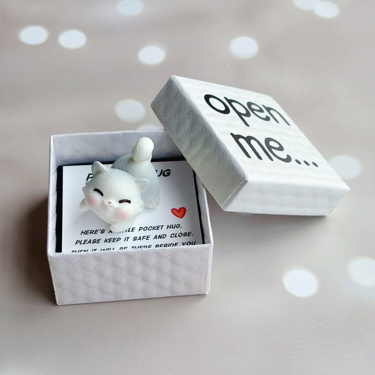 Pocket Hug Cat Figurine