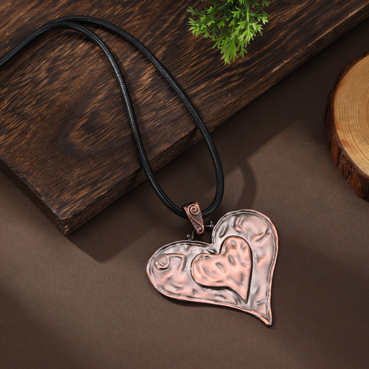 Marbled Double Heart Pendant Necklace
