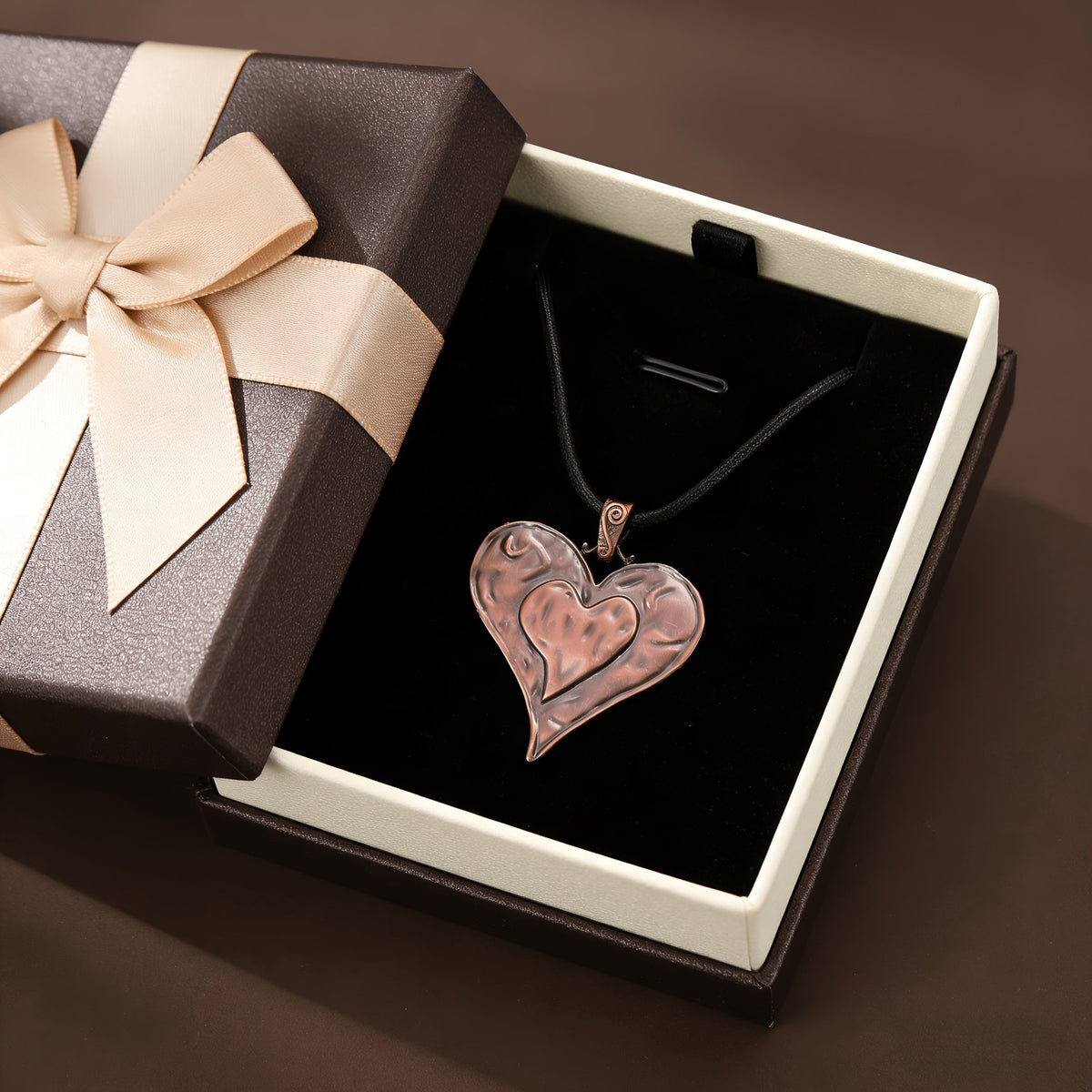 Marbled Double Heart Pendant Necklace