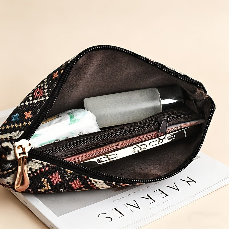 Green Geometric Wristlet