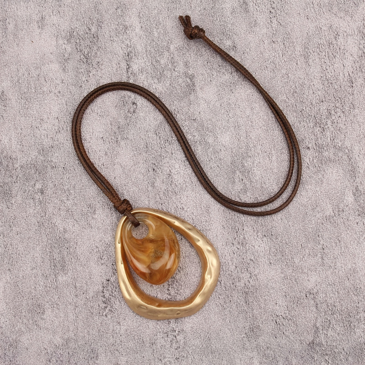Amber Resin Irregular Frame Necklace