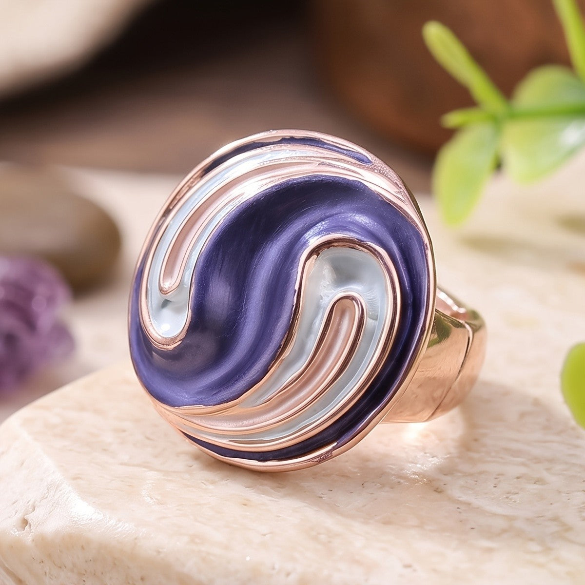 Fluid Wave Dome Ring