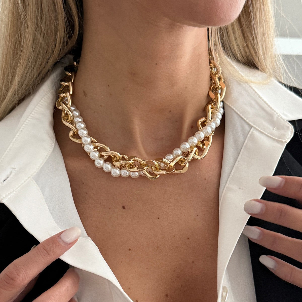 Layered Pearl & Curb Chain Necklace
