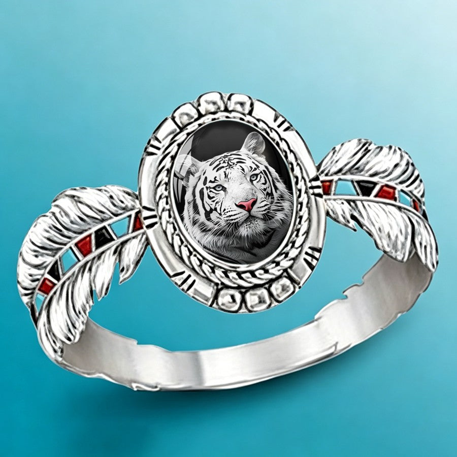 White Tiger Oval Ring
