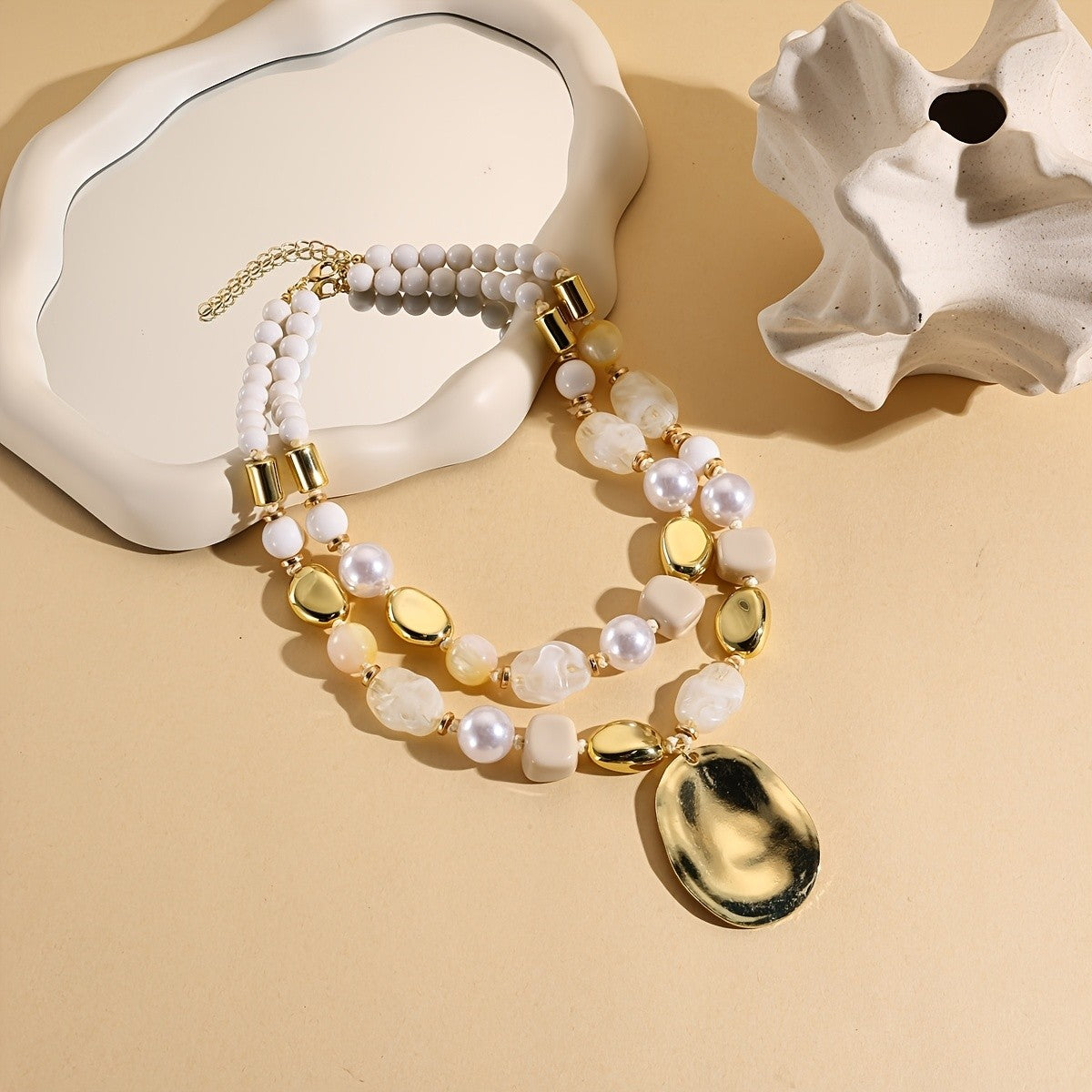 Amber Pearl Oval Pendant Necklace