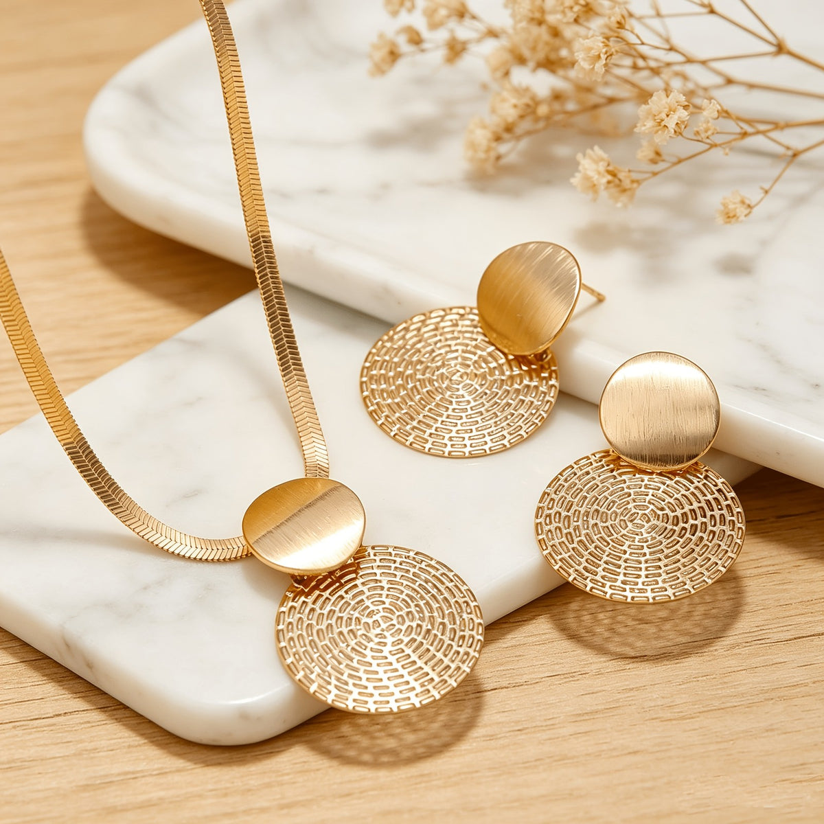 Brushed Circle Necklace & Earring Set