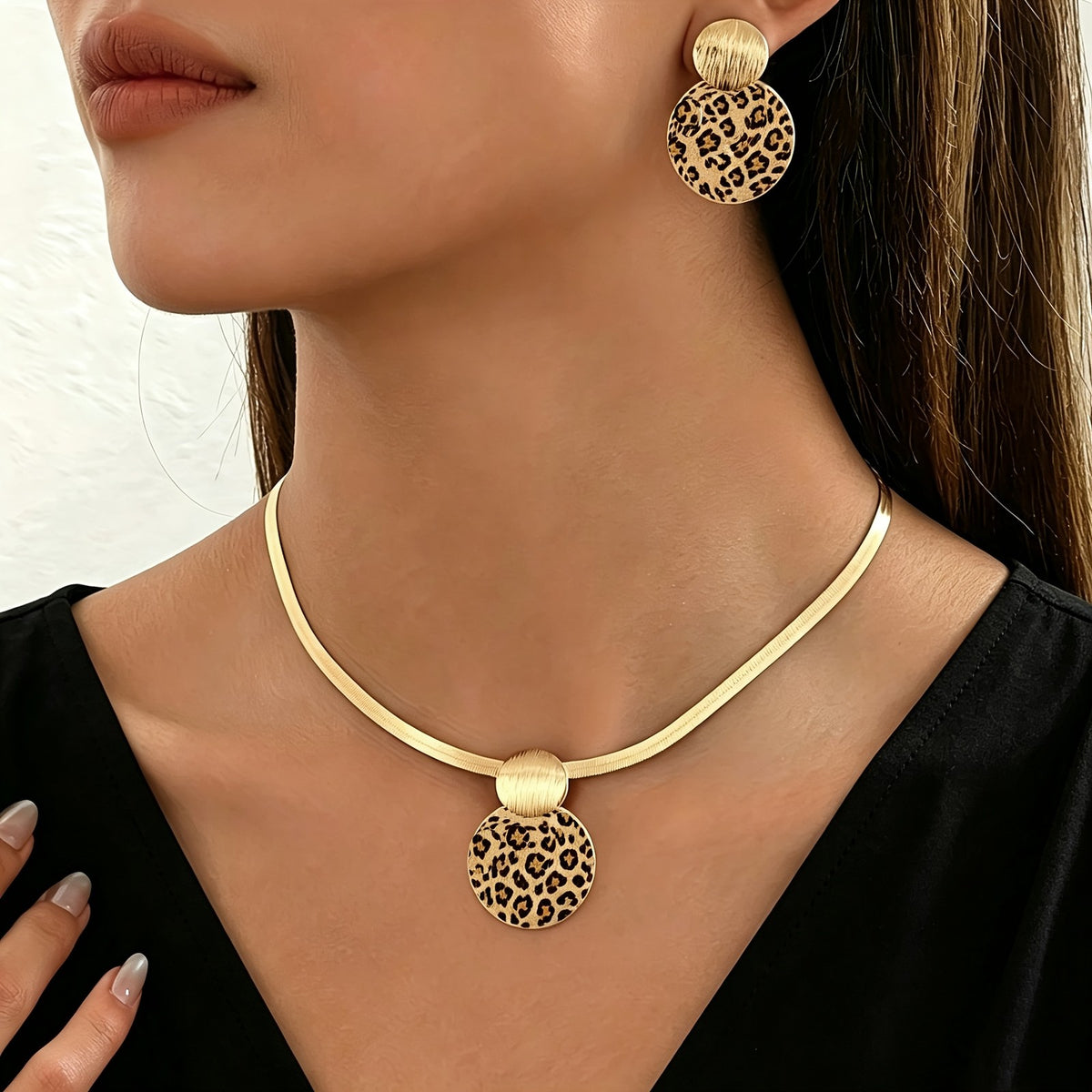 Brushed Circle Necklace & Earring Set
