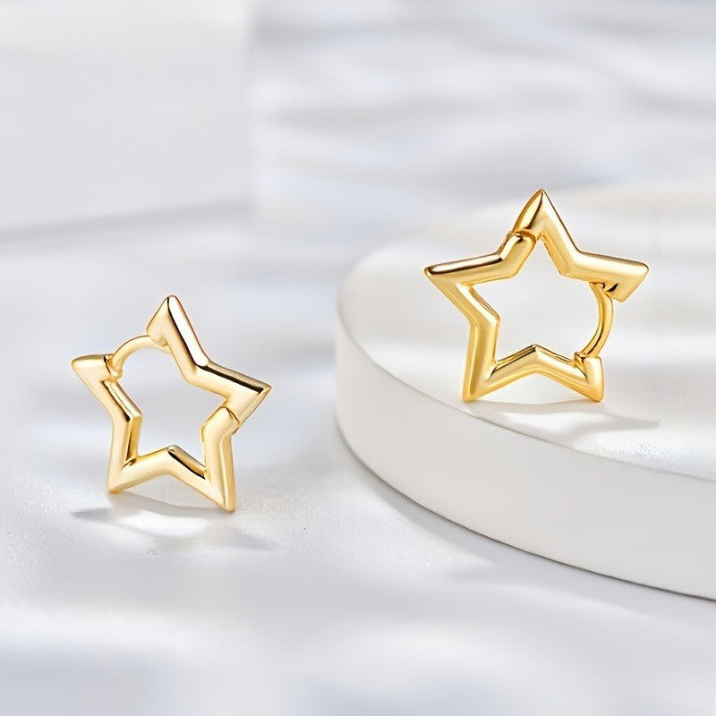 Open Star Outline Stud Earrings