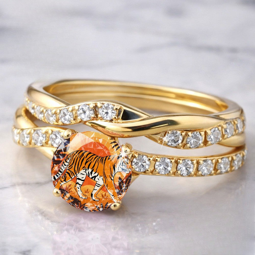 Tiger Crystal Twisted Ring