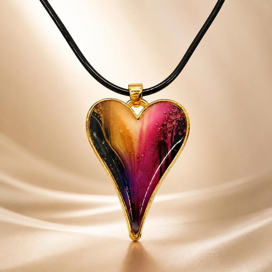 Gradient Art Heart Necklace