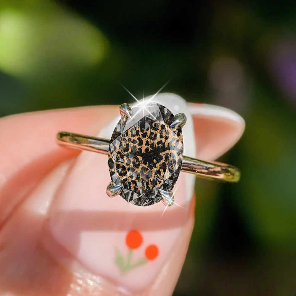 Minimalist Leopard Print Oval Ring
